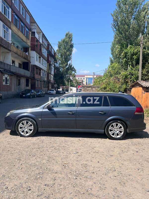 Opel Vectra - Image 5