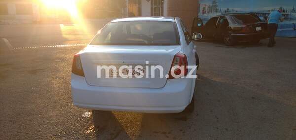 Daewoo Gentra - Image 3
