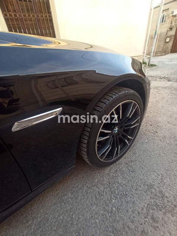 BMW 528 - Image 9