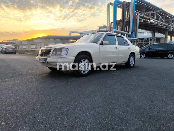 Mercedes E 250