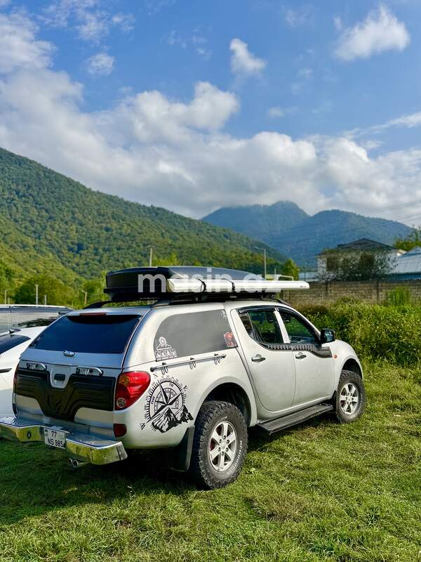 Mitsubishi L200 - Image 2