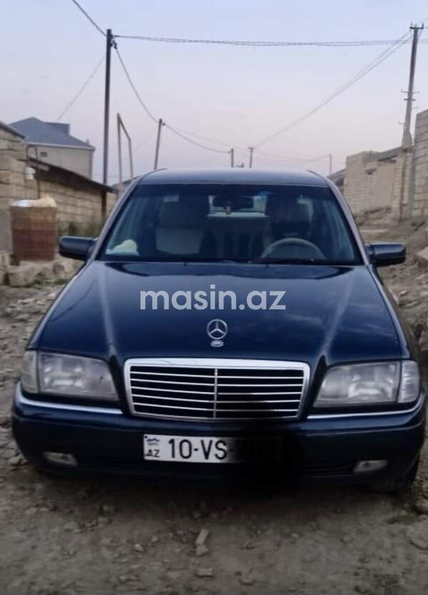 Mercedes C 180