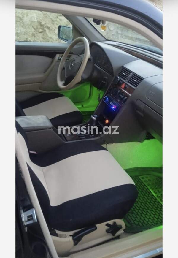 Mercedes C 180 - Image 5