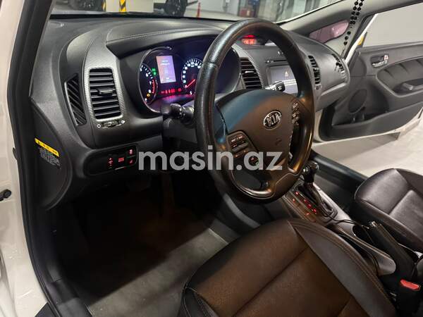 Kia K3 - Image 8