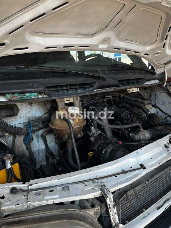 Ford Transit - Image 3
