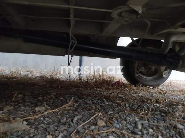 Ford Transit - Image 8