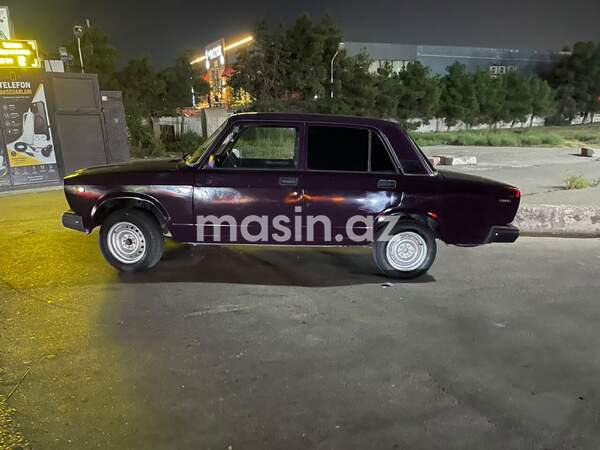 LADA (VAZ) 2107 - Image 2