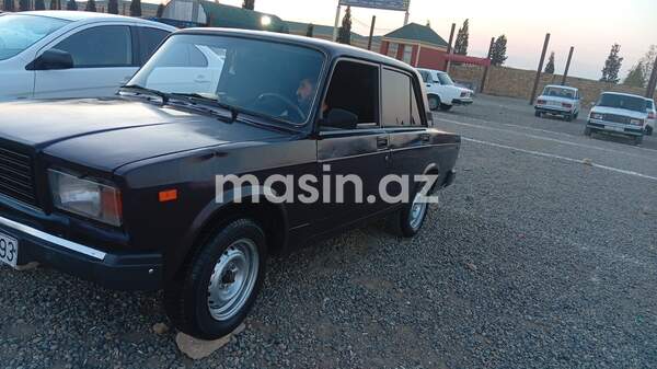LADA (VAZ) 2107 - Image 10