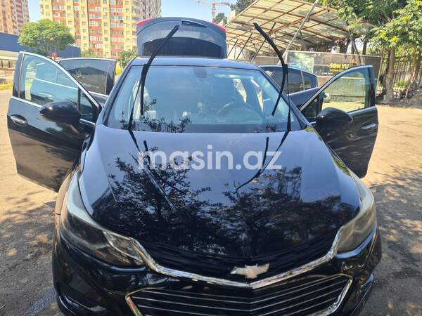 Chevrolet Cruze - Image 5