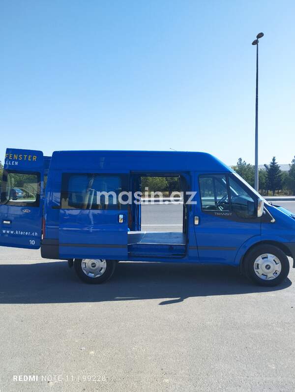 Ford Transit - Image 2