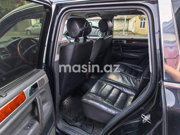 Volkswagen Touareg - Image 6
