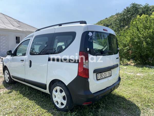Renault Dokker - Image 4