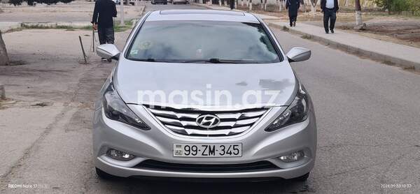 Hyundai Sonata background