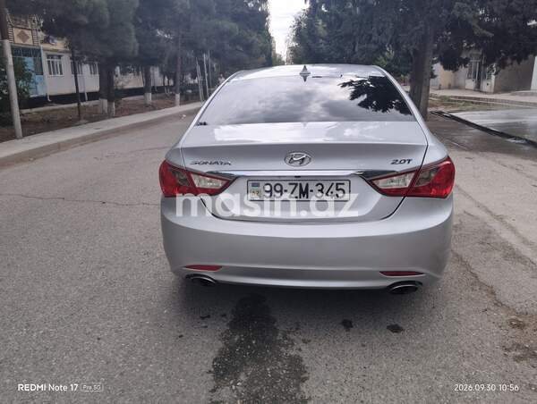 Hyundai Sonata - Image 7