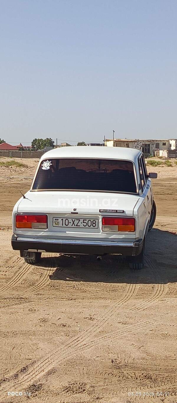 LADA (VAZ) 2107 - Image 4
