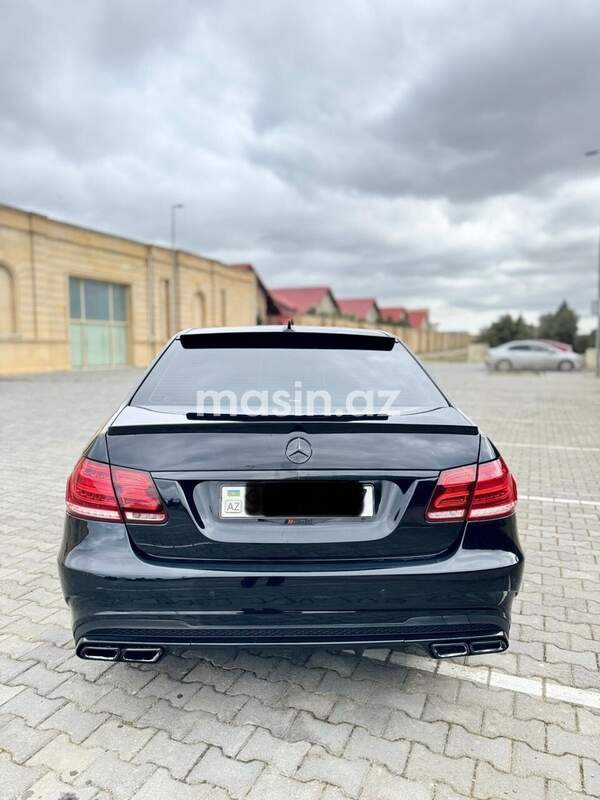 Mercedes E 250 - Image 3
