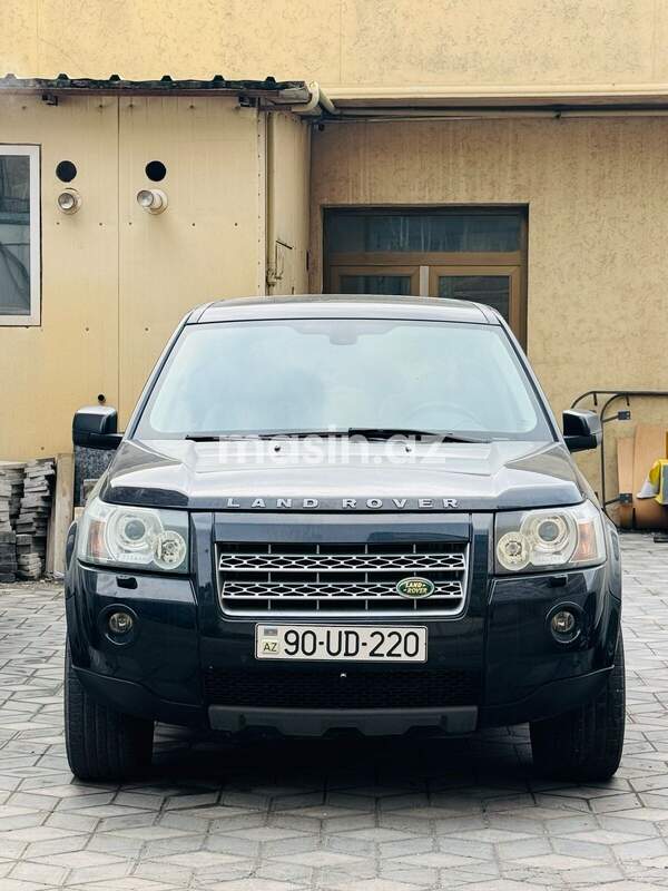 Land Rover Freelander background