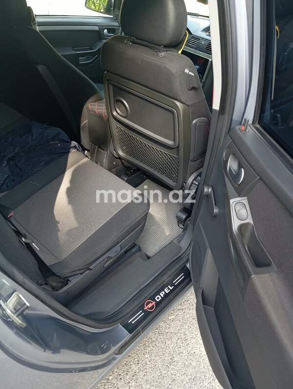 Opel Meriva - Image 7