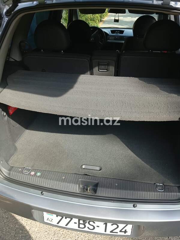 Opel Meriva - Image 8