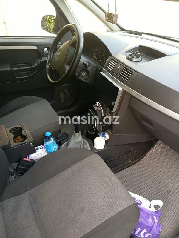 Opel Meriva - Image 10