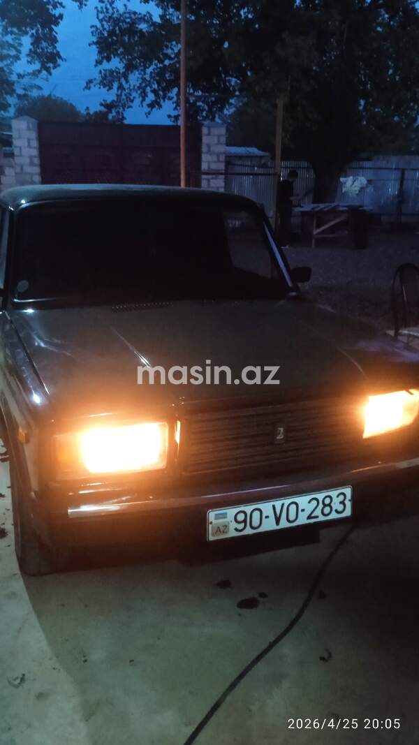 LADA (VAZ) 2107