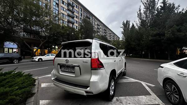 Toyota Land Cruiser Prado