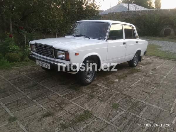 LADA (VAZ) 2107 - Image 5