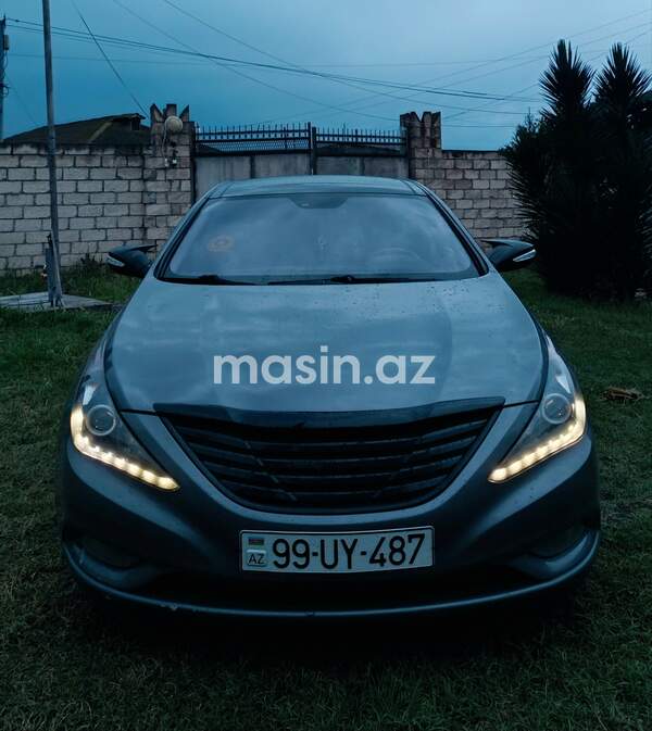 Hyundai Sonata - Image 5