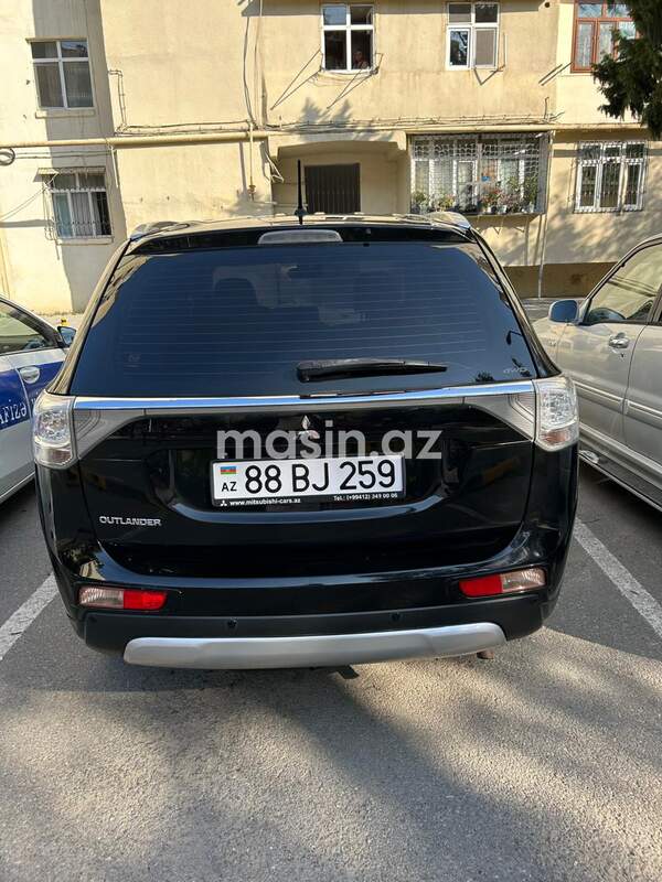Mitsubishi Outlander - Image 3