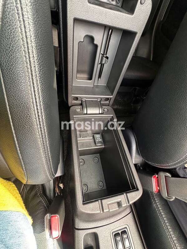 Mitsubishi Outlander - Image 10