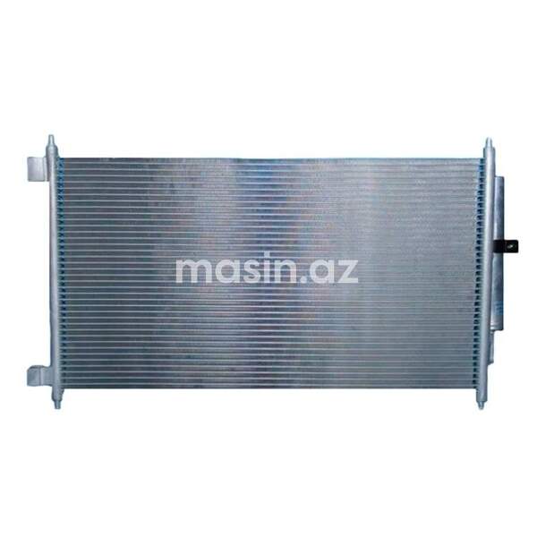 Radiator Nissan Sunny (92110-8N000 D)