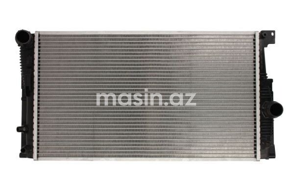 Bmw F10 - Su radiatoru