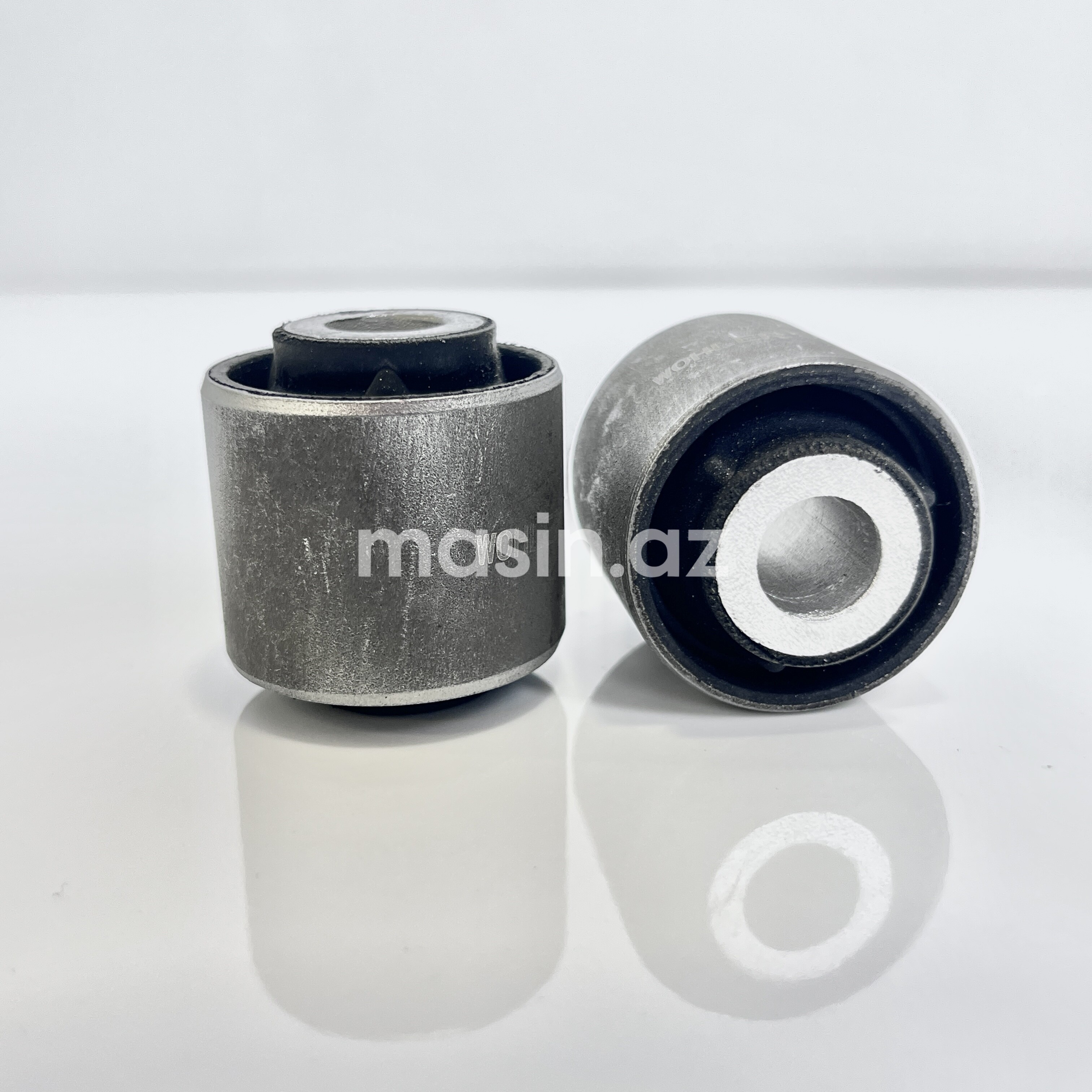 Mercedes W124 - Arxa rezin metal oynağı