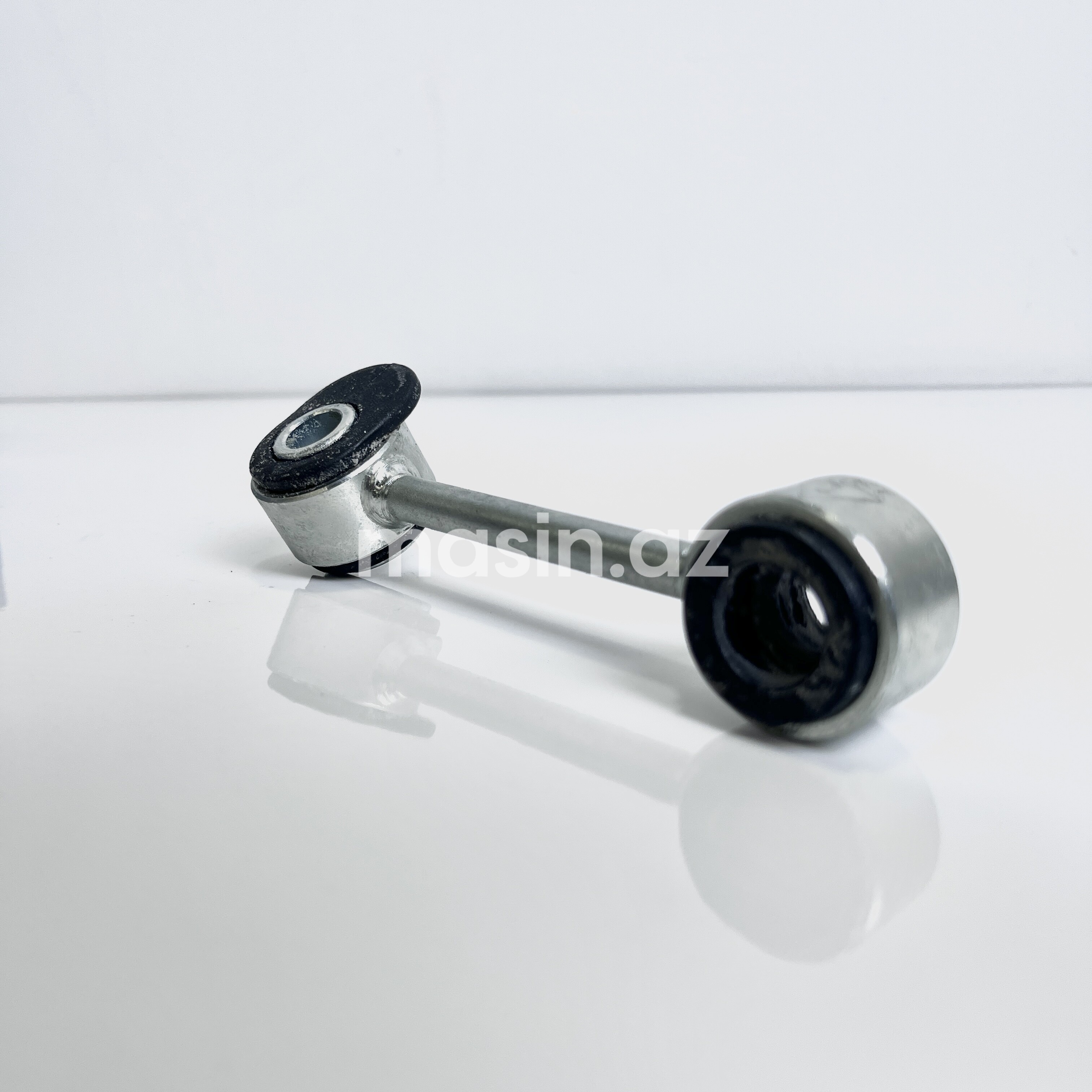 Mercedes W210 - Ön sol stabilizator dayağı