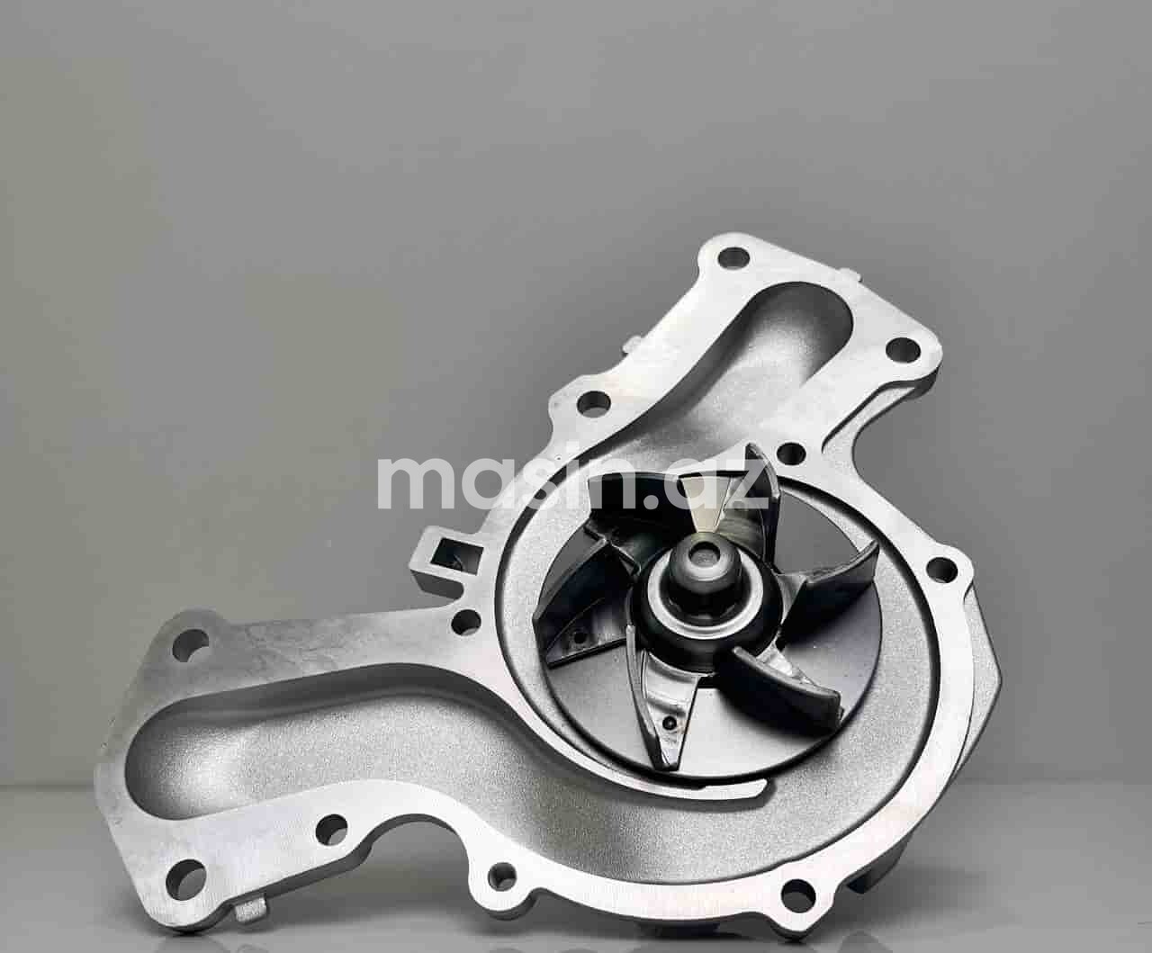 Mitsubishi Pajero - Su pompası