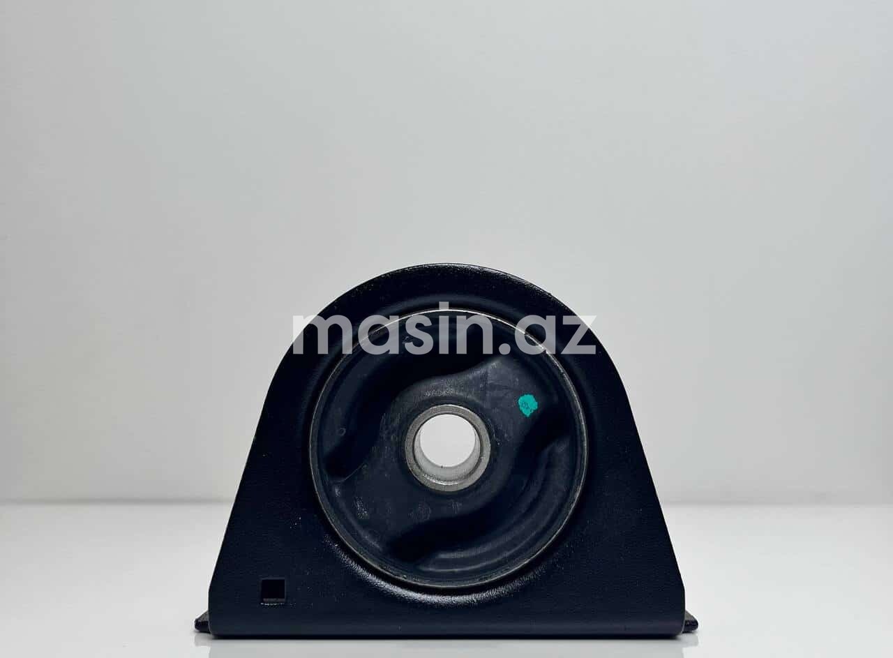 Mitsubishi Lancer - Mühərrik yastığı