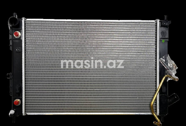 Hyundai Elantra - Su radiatoru