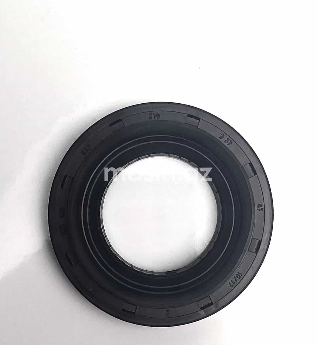 Hyundai Elantra - Salnik