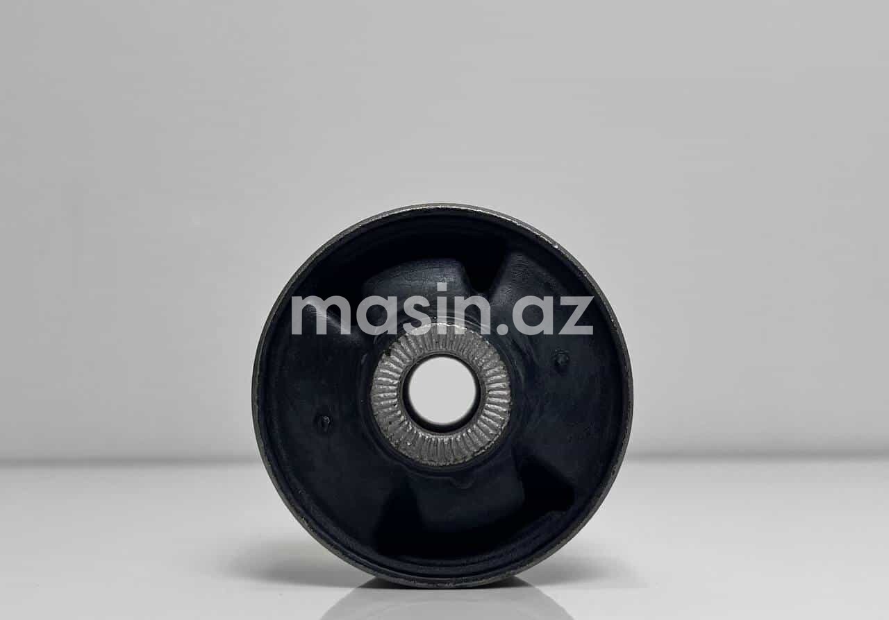 Hyundai Sonata - Vtulka