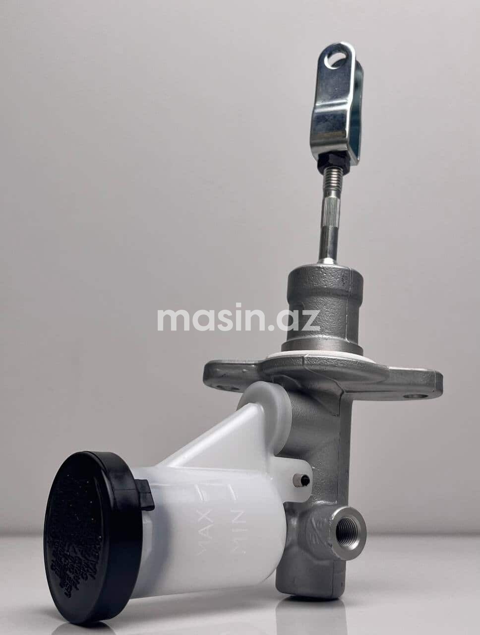 Infiniti İ30 - Muftanın əsas silindri