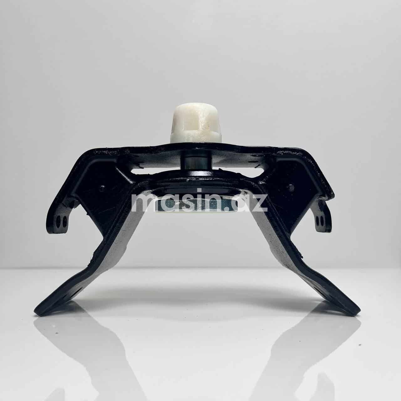 Toyota FJ Cruiser -Mühərrik yastığı