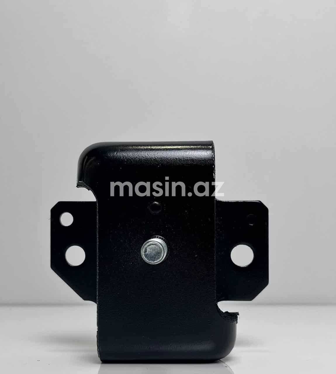 Nissan Patrol - Mühərrik yastığı