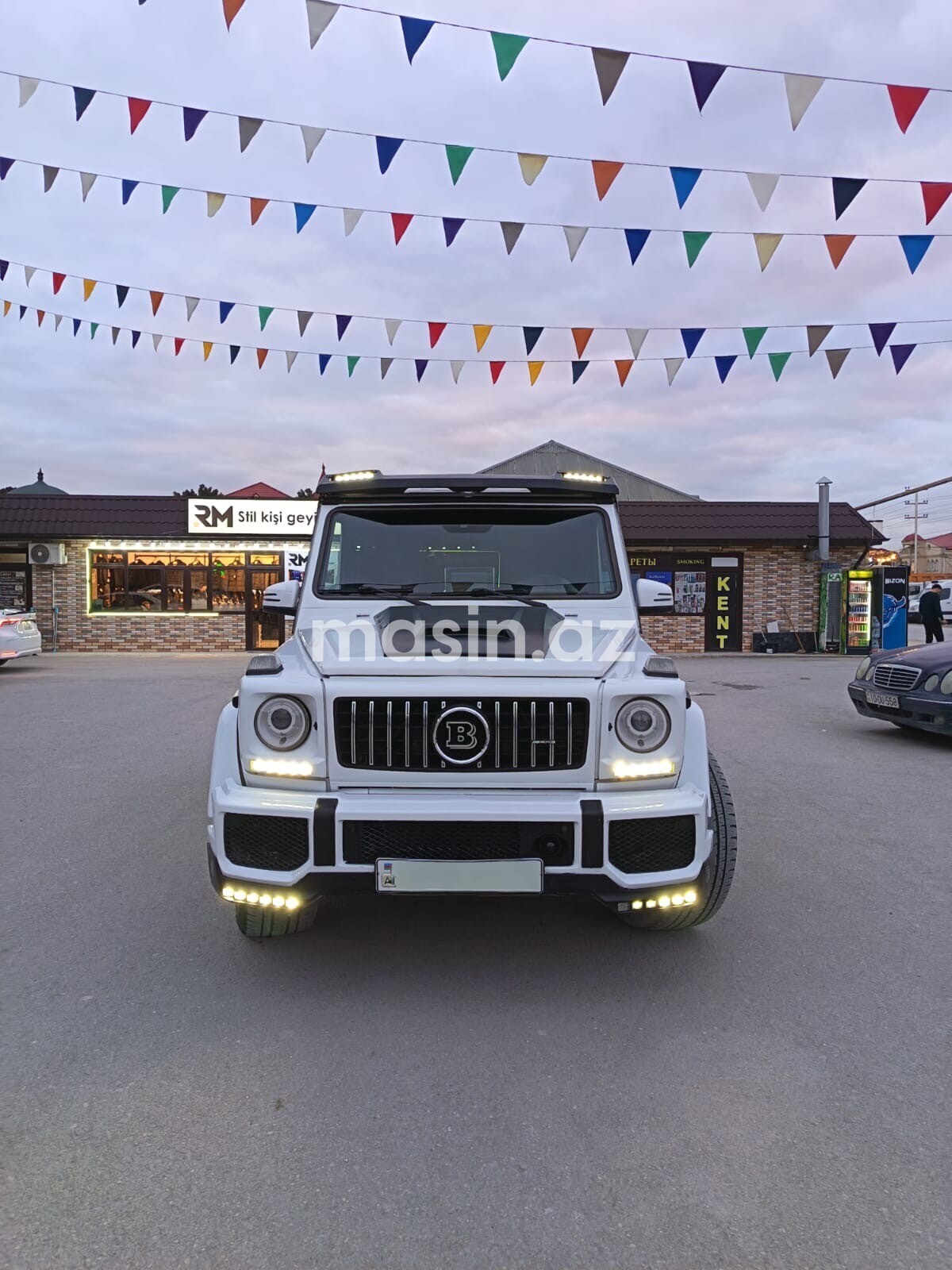 Mercedes 300 background