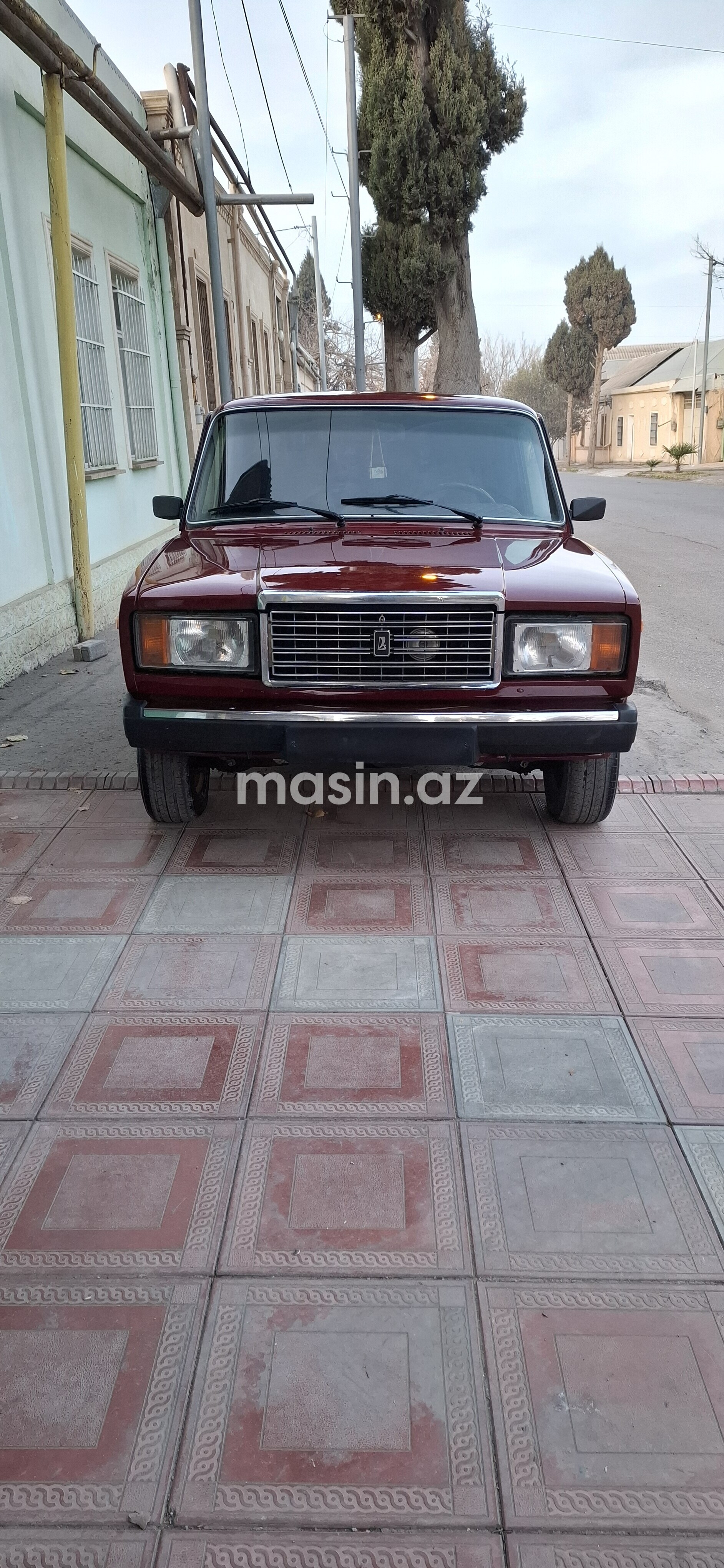 LADA (VAZ) 2107 background